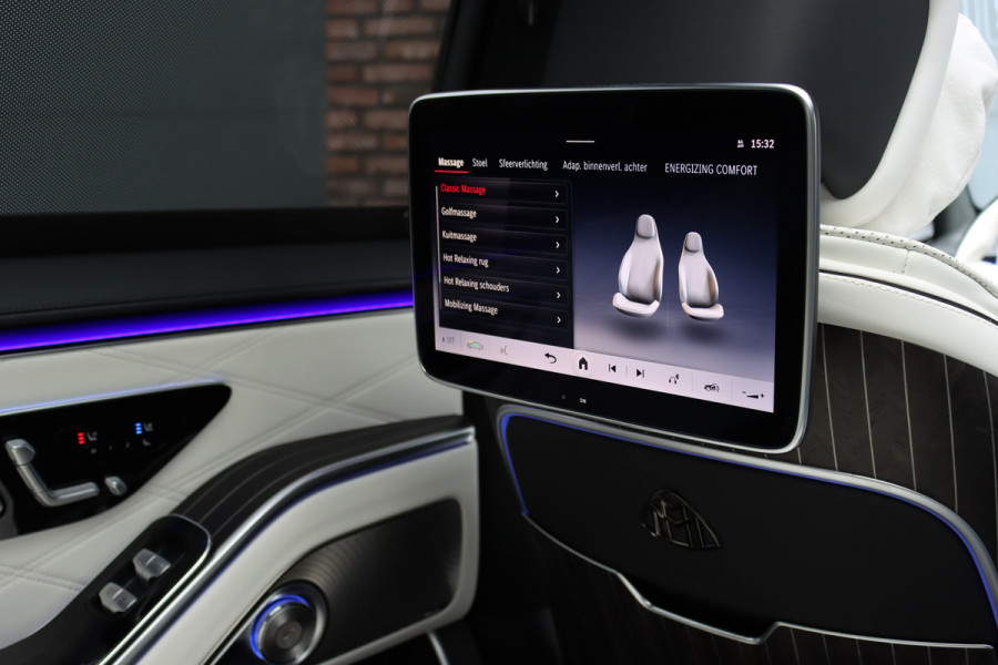 Mercedes-Benz S-Klasse 580 e 4MATIC Maybach Aut9 | 'Night Series' | High End interieurpakket | Luchtvering | Burmester 4D-sound | Vlakkenverwarming | Kuitmassage | Chauffeurspakket | Klaptafels Achter | Entertainment Achter | Panoramadak |