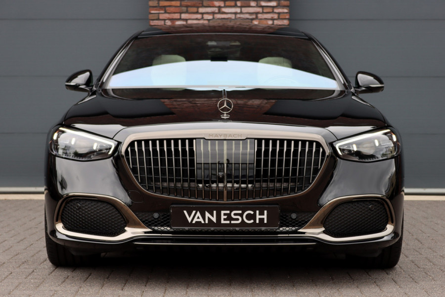 Mercedes-Benz S-Klasse 580 e 4MATIC Maybach Aut9 | 'Night Series' | High End interieurpakket | Luchtvering | Burmester 4D-sound | Vlakkenverwarming | Kuitmassage | Chauffeurspakket | Klaptafels Achter | Entertainment Achter | Panoramadak |