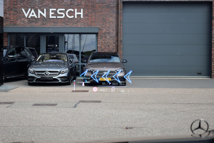 Mercedes-Benz S-Klasse 580 e 4MATIC Maybach Aut9 | 'Night Series' | High End interieurpakket | Luchtvering | Burmester 4D-sound | Vlakkenverwarming | Kuitmassage | Chauffeurspakket | Klaptafels Achter | Entertainment Achter | Panoramadak |