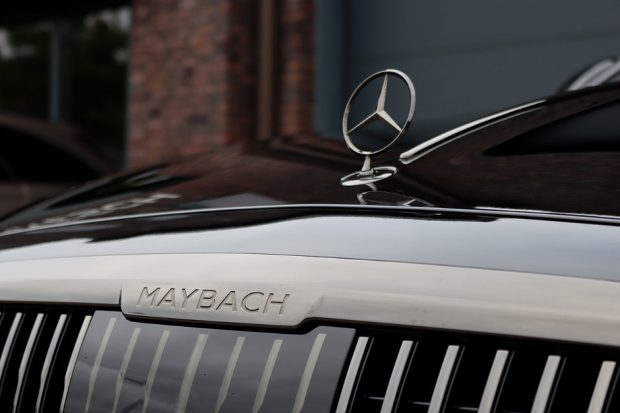 Mercedes-Benz S-Klasse 580 e 4MATIC Maybach Aut9 | 'Night Series' | High End interieurpakket | Luchtvering | Burmester 4D-sound | Vlakkenverwarming | Kuitmassage | Chauffeurspakket | Klaptafels Achter | Entertainment Achter | Panoramadak |