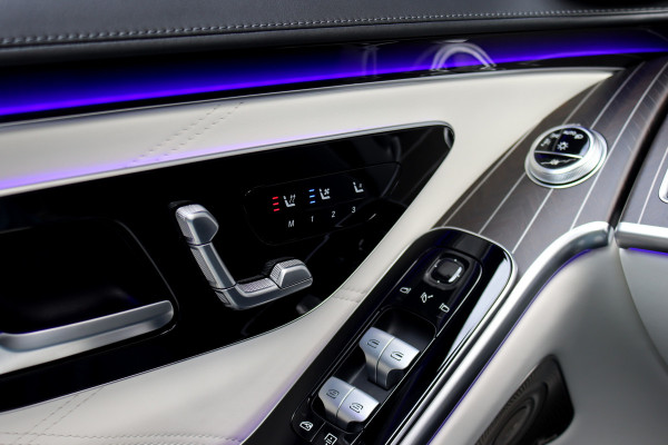 Mercedes-Benz S-Klasse 580 e 4MATIC Maybach Aut9 | 'Night Series' | High End interieurpakket | Luchtvering | Burmester 4D-sound | Vlakkenverwarming | Kuitmassage | Chauffeurspakket | Klaptafels Achter | Entertainment Achter | Panoramadak |