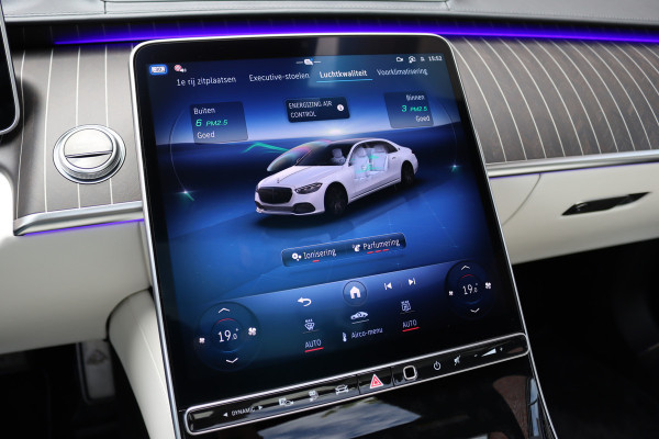 Mercedes-Benz S-Klasse 580 e 4MATIC Maybach Aut9 | 'Night Series' | High End interieurpakket | Luchtvering | Burmester 4D-sound | Vlakkenverwarming | Kuitmassage | Chauffeurspakket | Klaptafels Achter | Entertainment Achter | Panoramadak |