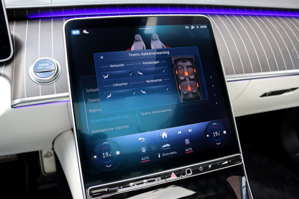 Mercedes-Benz S-Klasse 580 e 4MATIC Maybach Aut9 | 'Night Series' | High End interieurpakket | Luchtvering | Burmester 4D-sound | Vlakkenverwarming | Kuitmassage | Chauffeurspakket | Klaptafels Achter | Entertainment Achter | Panoramadak |