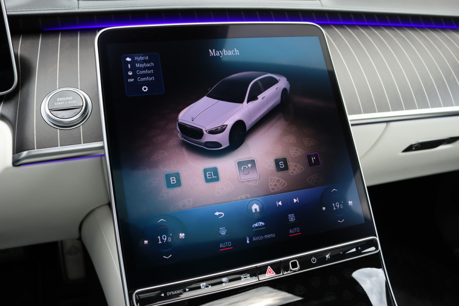 Mercedes-Benz S-Klasse 580 e 4MATIC Maybach Aut9 | 'Night Series' | High End interieurpakket | Luchtvering | Burmester 4D-sound | Vlakkenverwarming | Kuitmassage | Chauffeurspakket | Klaptafels Achter | Entertainment Achter | Panoramadak |