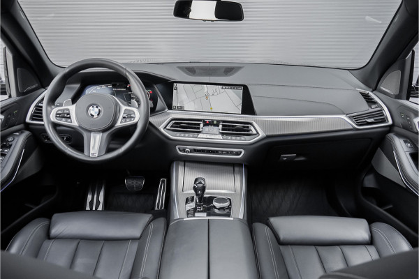BMW X5 M50d M-Sport Laser Pano H/K Trekhaak Soft Close Massage