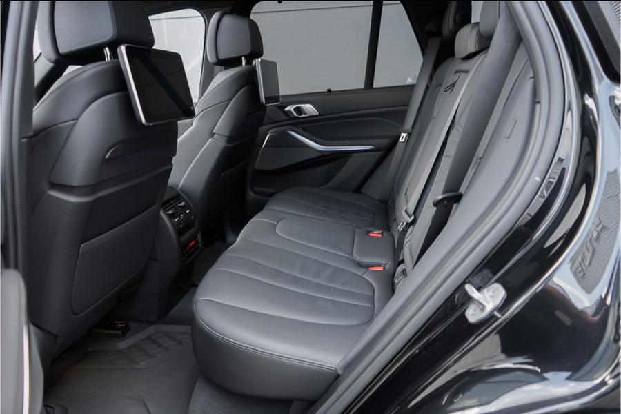 BMW X5 M50d M-Sport Laser Pano H/K Trekhaak Soft Close Massage
