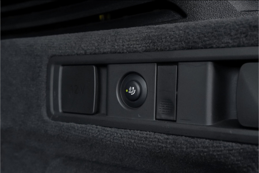 BMW X5 M50d M-Sport Laser Pano H/K Trekhaak Soft Close Massage
