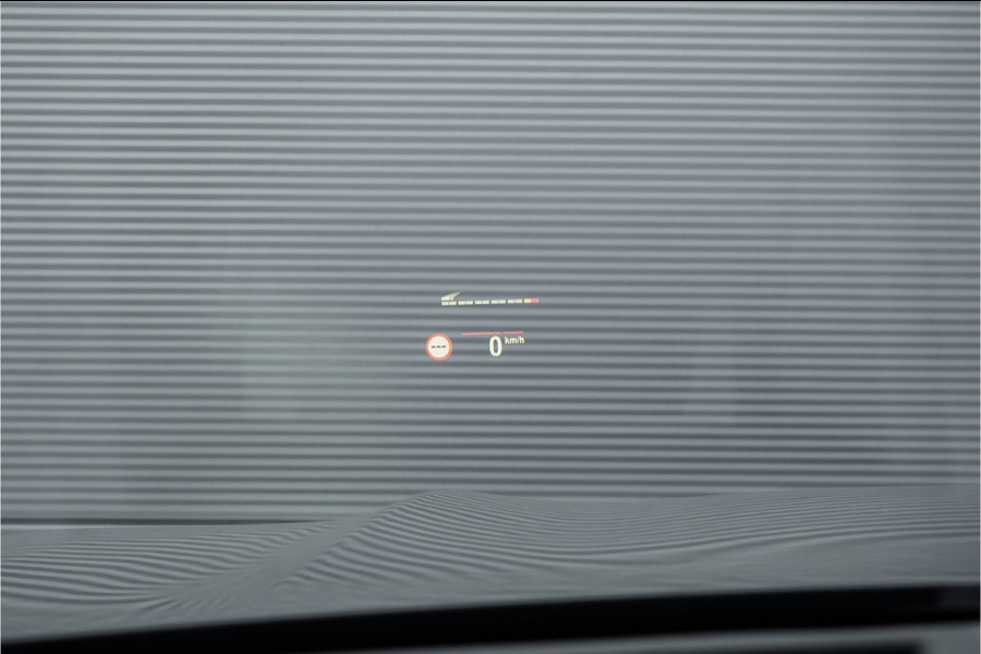 BMW X5 M50d M-Sport Laser Pano H/K Trekhaak Soft Close Massage
