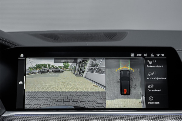BMW X5 M50d M-Sport Laser Pano H/K Trekhaak Soft Close Massage