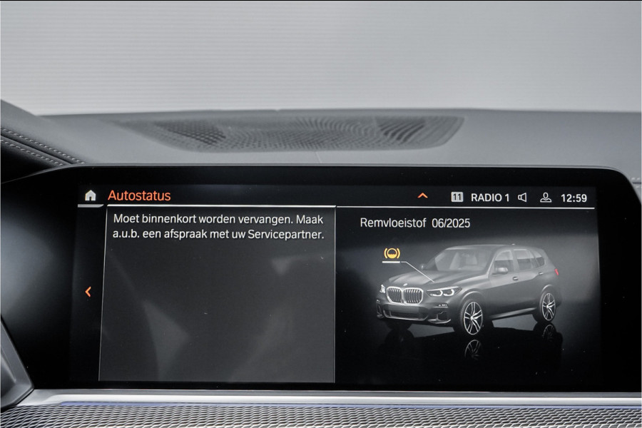 BMW X5 M50d M-Sport Laser Pano H/K Trekhaak Soft Close Massage