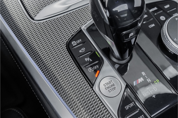 BMW X5 M50d M-Sport Laser Pano H/K Trekhaak Soft Close Massage