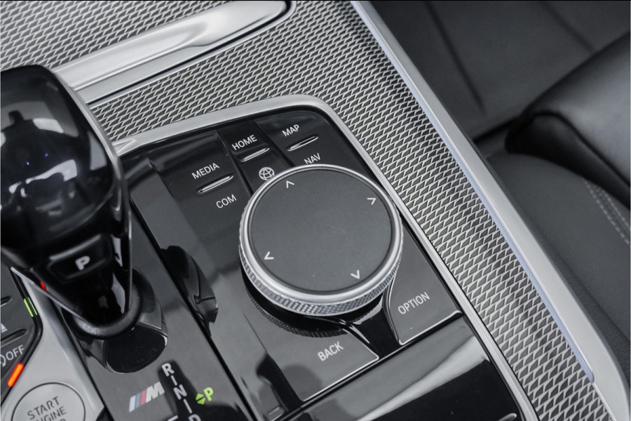 BMW X5 M50d M-Sport Laser Pano H/K Trekhaak Soft Close Massage