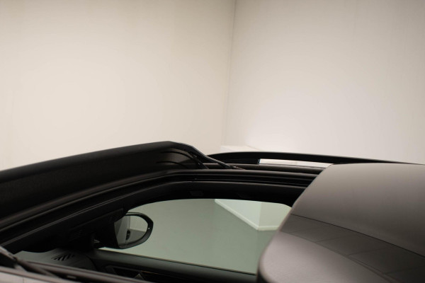 Volkswagen T-Roc 1.5 TSI R-Line Business |Pano|3xR-Line|Beats|Keyless|