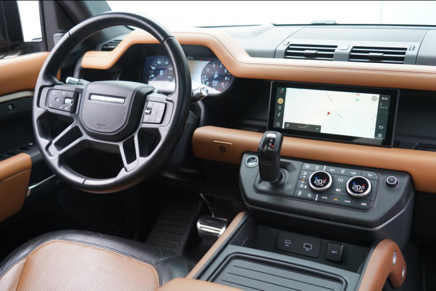 Land Rover Defender 110 3.0 P400 110 X 7-pers. / Milltek / Head-Up / Stoelkoeling / Pano / Trekhaak / Clearsight / Full Options!