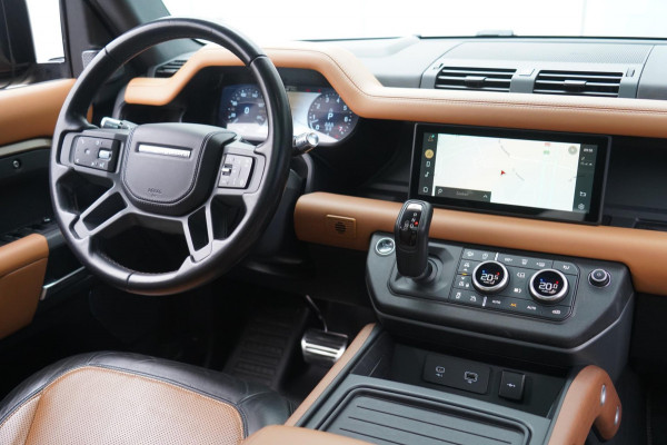 Land Rover Defender 110 3.0 P400 110 X 7-pers. / Milltek / Head-Up / Stoelkoeling / Pano / Trekhaak / Clearsight / Full Options!