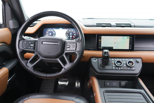 Land Rover Defender 110 3.0 P400 110 X 7-pers. / Milltek / Head-Up / Stoelkoeling / Pano / Trekhaak / Clearsight / Full Options!