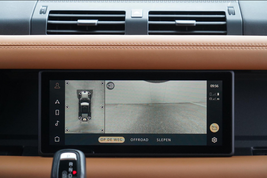 Land Rover Defender 110 3.0 P400 110 X 7-pers. / Milltek / Head-Up / Stoelkoeling / Pano / Trekhaak / Clearsight / Full Options!