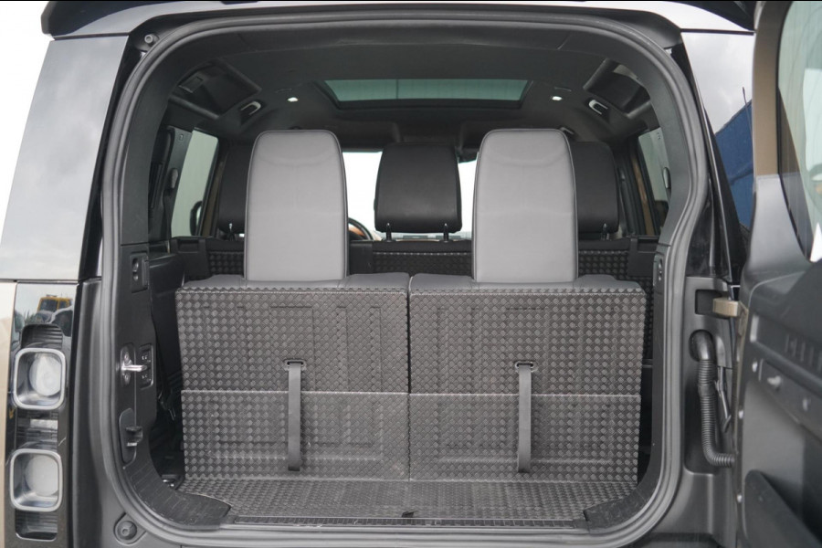 Land Rover Defender 110 3.0 P400 110 X 7-pers. / Milltek / Head-Up / Stoelkoeling / Pano / Trekhaak / Clearsight / Full Options!