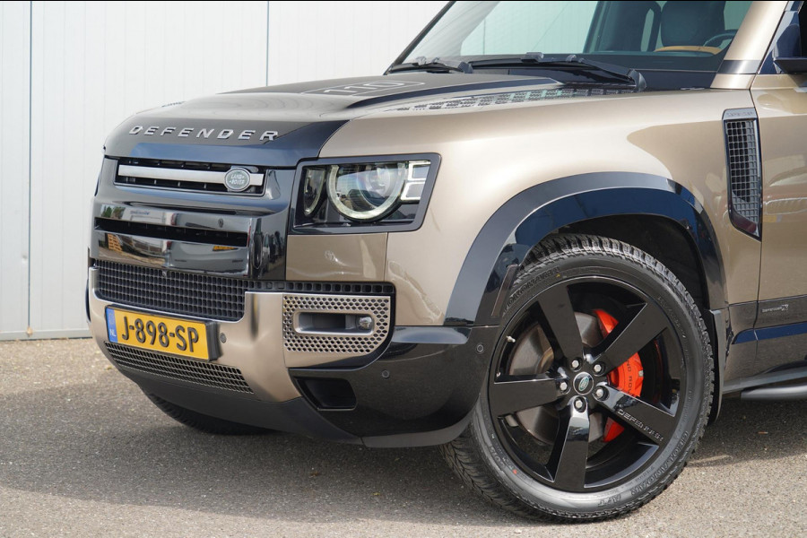 Land Rover Defender 110 3.0 P400 110 X 7-pers. / Milltek / Head-Up / Stoelkoeling / Pano / Trekhaak / Clearsight / Full Options!