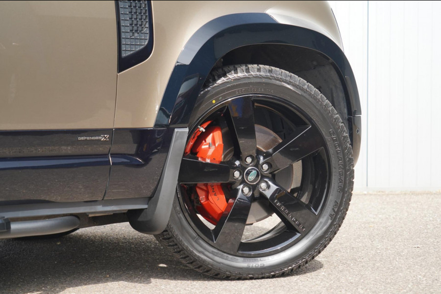 Land Rover Defender 110 3.0 P400 110 X 7-pers. / Milltek / Head-Up / Stoelkoeling / Pano / Trekhaak / Clearsight / Full Options!