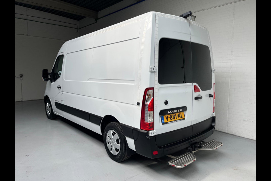 Renault Master Servicewagen T35 2.3 dCi 145pk euro6 L2H2 BOTT Inrichting, Victron omvormer, Standkachel, Trekhaak, RIJKLAARPRIJS!