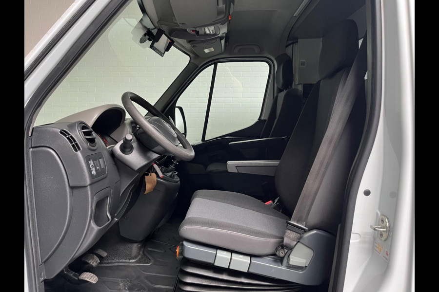 Renault Master Servicewagen T35 2.3 dCi 145pk euro6 L2H2 BOTT Inrichting, Victron omvormer, Standkachel, Trekhaak, RIJKLAARPRIJS!