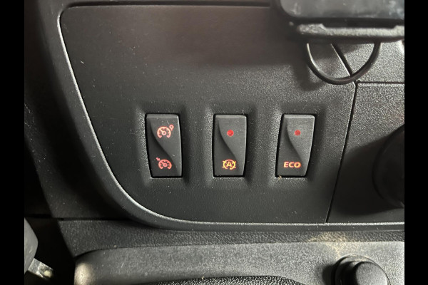 Renault Master Servicewagen T35 2.3 dCi 145pk euro6 L2H2 BOTT Inrichting, Victron omvormer, Standkachel, Trekhaak, RIJKLAARPRIJS!