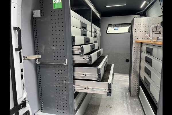 Renault Master Servicewagen T35 2.3 dCi 145pk euro6 L2H2 BOTT Inrichting, Victron omvormer, Standkachel, Trekhaak, RIJKLAARPRIJS!