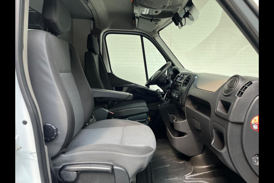 Renault Master Servicewagen T35 2.3 dCi 145pk euro6 L2H2 BOTT Inrichting, Victron omvormer, Standkachel, Trekhaak, RIJKLAARPRIJS!