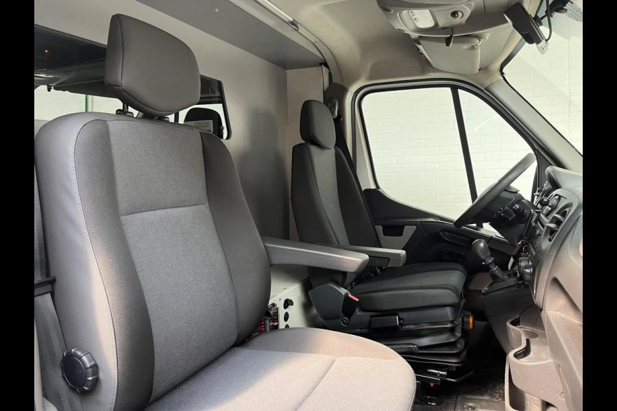 Renault Master Servicewagen T35 2.3 dCi 145pk euro6 L2H2 BOTT Inrichting, Victron omvormer, Standkachel, Trekhaak, RIJKLAARPRIJS!