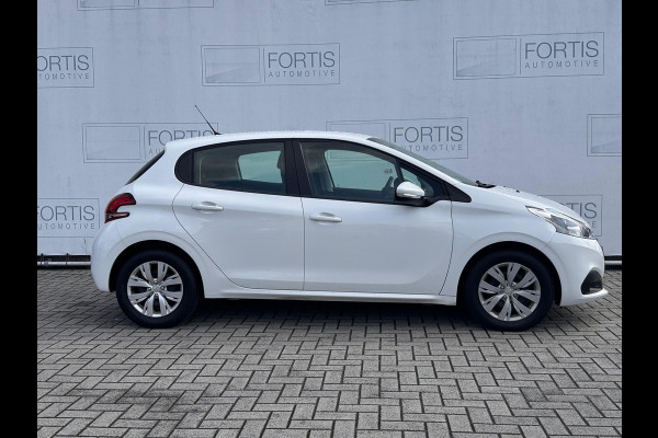 Peugeot 208 1.2 PureTech Signature AUTOMAAT | CARPLAY | AIRCO |