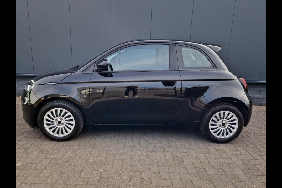 Fiat 500 E 24 kWh 70KW 95PK /1e eigenaar /garantie