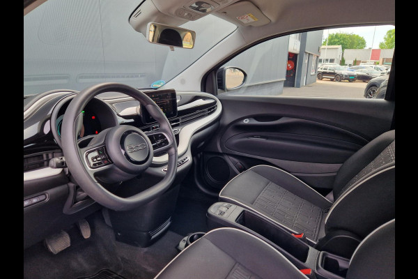 Fiat 500 E 24 kWh 70KW 95PK /1e eigenaar /garantie