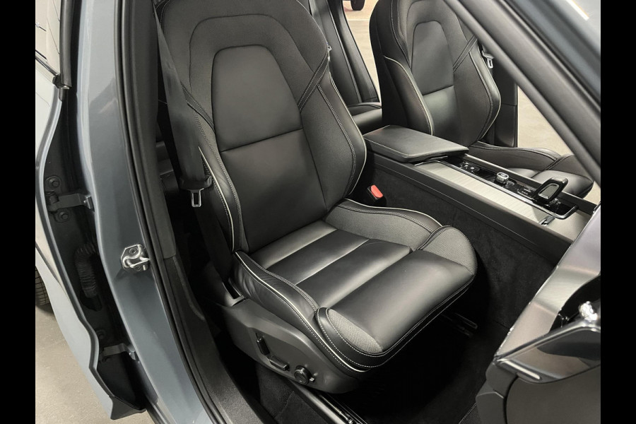 Volvo XC60 2.0 T6 Plug-in hybrid AWD R-Design Trekhaak | Open dak | Adaptive Cruise control | Harman/Kardon | Camera