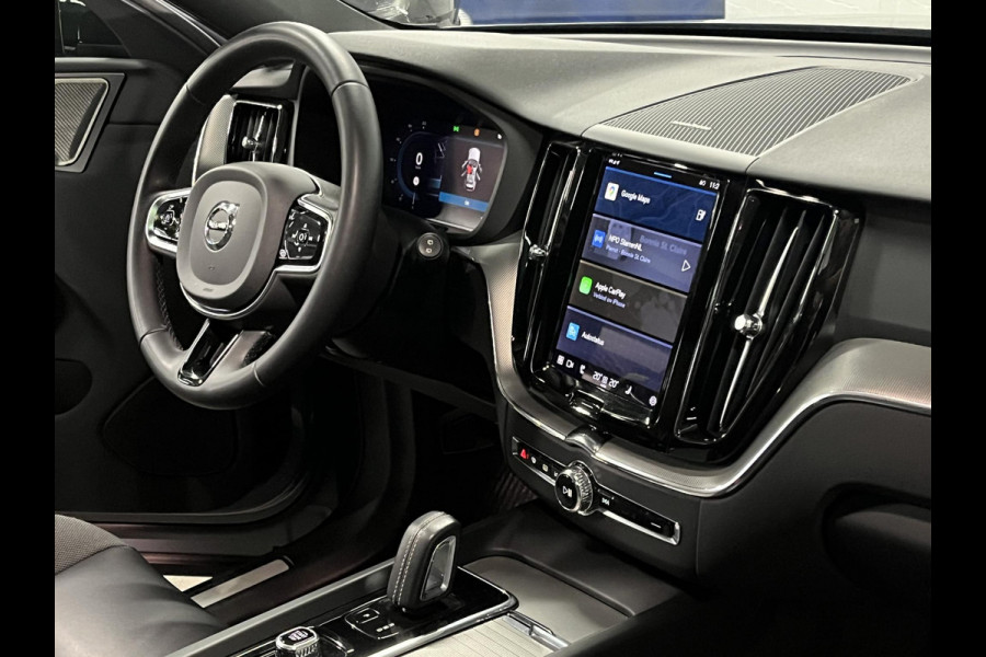 Volvo XC60 2.0 T6 Plug-in hybrid AWD R-Design Trekhaak | Open dak | Adaptive Cruise control | Harman/Kardon | Camera