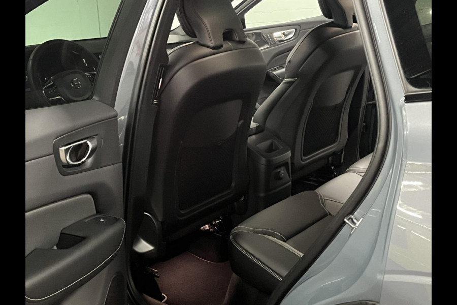 Volvo XC60 2.0 T6 Plug-in hybrid AWD R-Design Trekhaak | Open dak | Adaptive Cruise control | Harman/Kardon | Camera