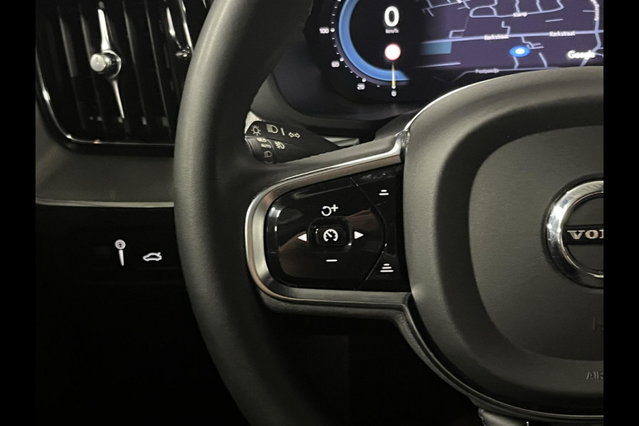 Volvo XC60 2.0 T6 Plug-in hybrid AWD R-Design Trekhaak | Open dak | Adaptive Cruise control | Harman/Kardon | Camera
