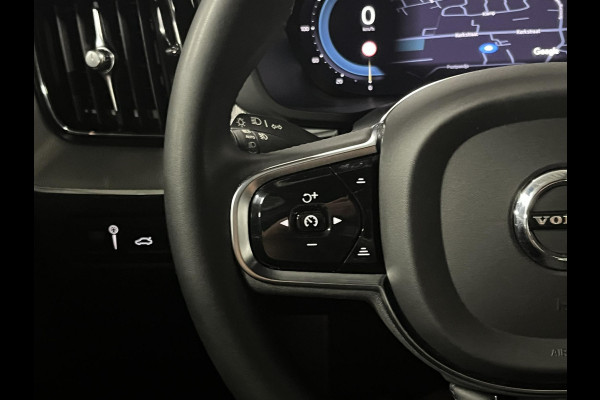 Volvo XC60 2.0 T6 Plug-in hybrid AWD R-Design Trekhaak | Open dak | Adaptive Cruise control | Harman/Kardon | Camera