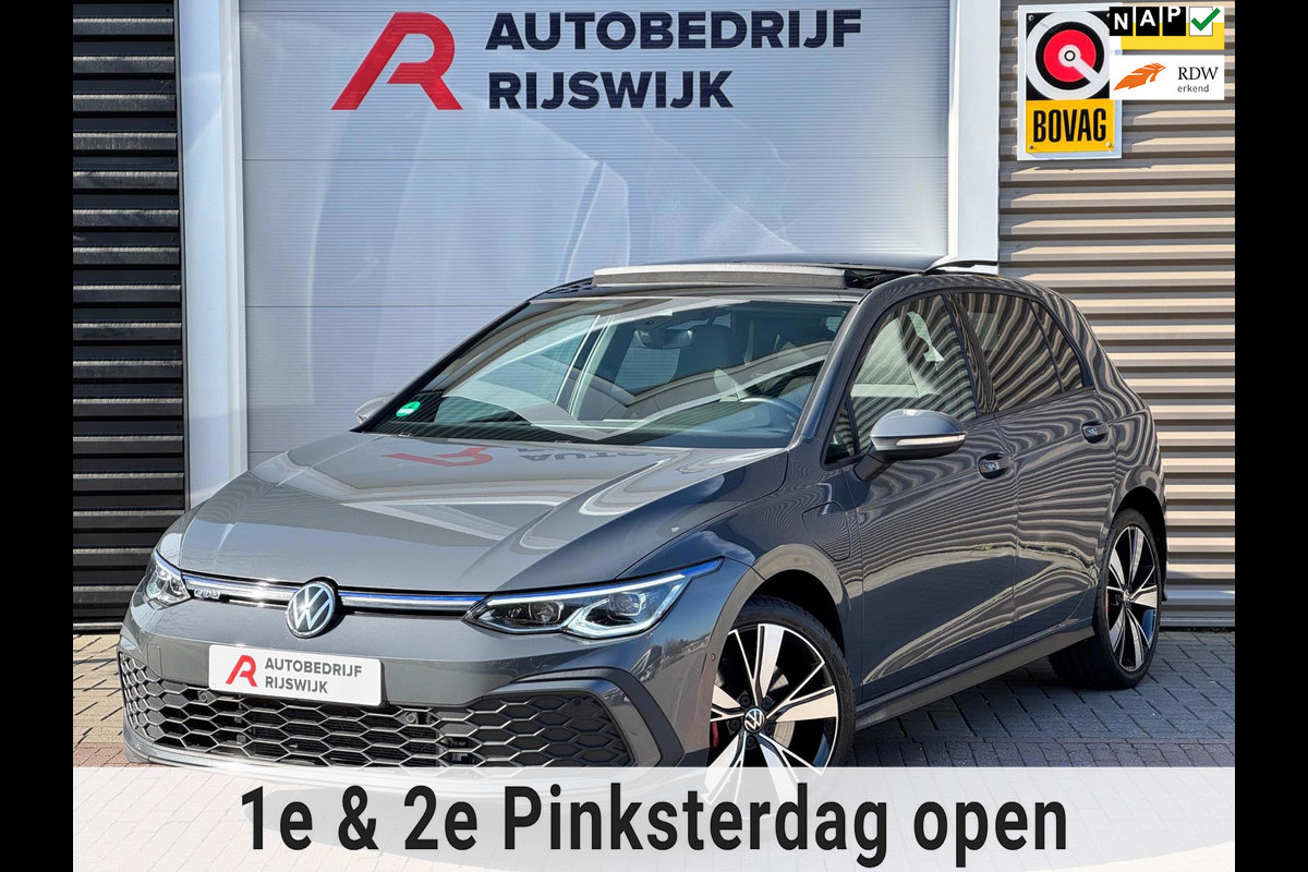 Volkswagen Golf 1.4 eHybrid GTE Pano/HuD/Camera/Matrix Volkswagen Golf 1.4 eHybrid GTE Pano/HuD/Camera/Matrix