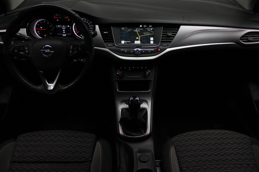 Opel Astra Sports Tourer 1.2 T Navi Airco Stoel- & stuurverw. LM velgen Carplay PDC Bluetooth Cruise BTW auto