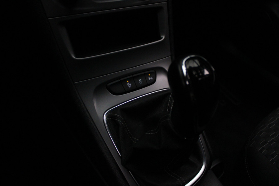 Opel Astra Sports Tourer 1.2 T Navi Airco Stoel- & stuurverw. LM velgen Carplay PDC Bluetooth Cruise BTW auto