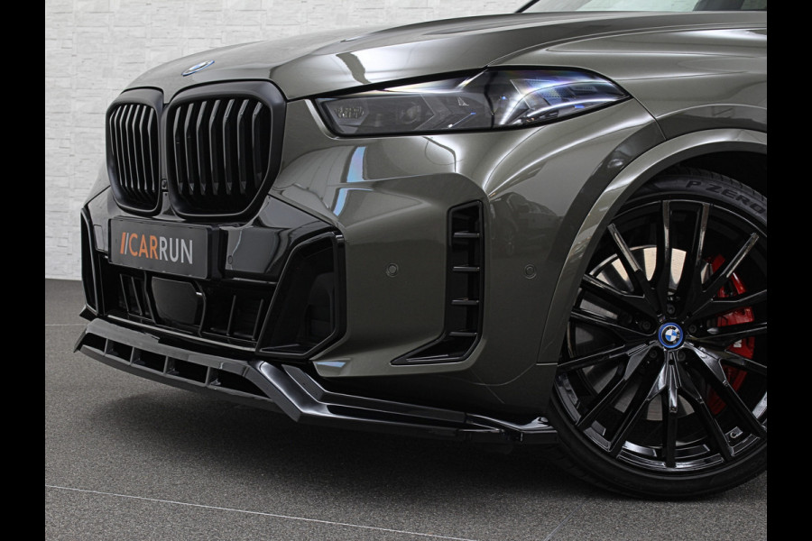 BMW X5 50e 490pk M-Pro Individual | ACC | 360 | Carbon | Stoelventilatie | 22" | Softclose | TH | Panodak | Comfort Seats | Driving Prof. | Park Prof. | Comfort plus | Manhattan met Tartufo Merino! Fabr. Gar. 06-2027 | NL-Auto | BTW.