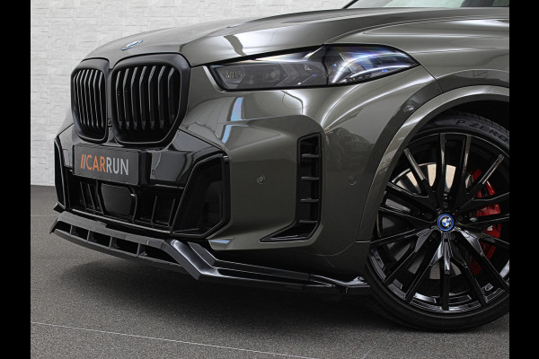BMW X5 50e 490pk M-Pro Individual | ACC | 360 | Carbon | Stoelventilatie | 22" | Softclose | TH | Panodak | Comfort Seats | Driving Prof. | Park Prof. | Comfort plus | Manhattan met Tartufo Merino! Fabr. Gar. 06-2027 | NL-Auto | BTW.