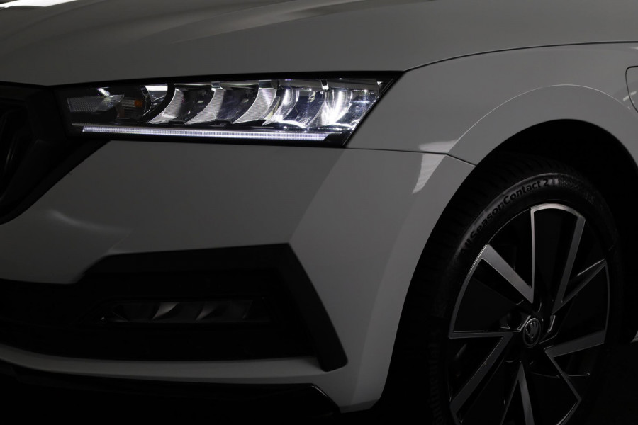 Škoda Octavia Combi 1.4 TSI iV PHEV Sportline Business 204pk  Plug in Hybrid | Navigatie | 18 inch Lichtmetalen velgen | Travel Pakket