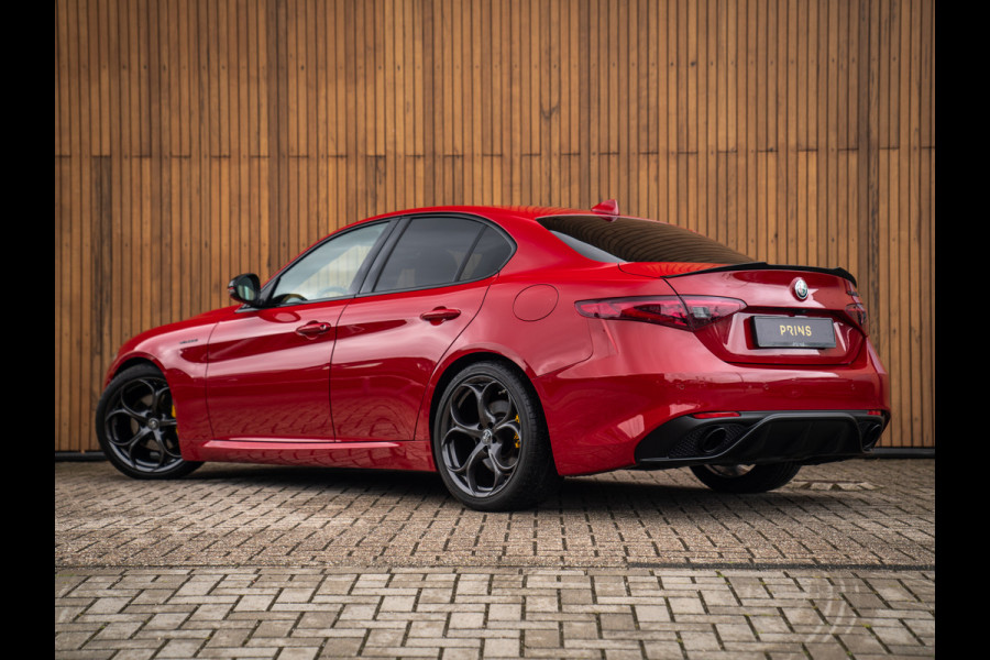 Alfa Romeo Giulia 2.0T Veloce 280pk RWD | Harman/Kardon | Lederen dash. | 19 inch | Adapt. cruise