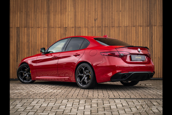 Alfa Romeo Giulia 2.0T Veloce 280pk RWD | Harman/Kardon | Lederen dash. | 19 inch | Adapt. cruise