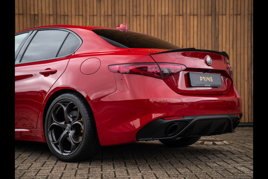 Alfa Romeo Giulia 2.0T Veloce 280pk RWD | Harman/Kardon | Lederen dash. | 19 inch | Adapt. cruise