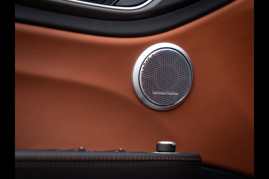 Alfa Romeo Giulia 2.0T Veloce 280pk RWD | Harman/Kardon | Lederen dash. | 19 inch | Adapt. cruise