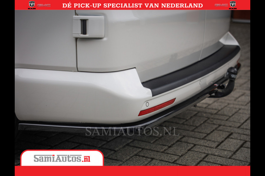 Volkswagen Transporter 2.0 TDI DC L2H1 30 Bulli 6 Persoons | Zeer Dik | In Zeer Goede Conditie | Comfortabele Dubbele Cabine met 6 Zitplaatsen | Body Kit | 20 Inch Brede Zwarte Wielen | Full Led | Camera | 2X Schuif Deuren |