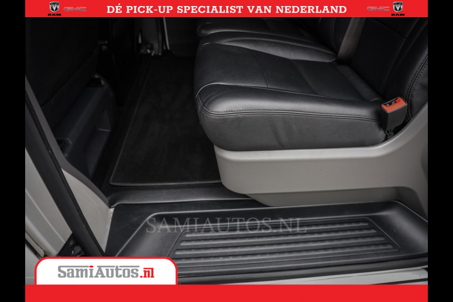 Volkswagen Transporter 2.0 TDI DC L2H1 30 Bulli 6 Persoons | Zeer Dik | In Zeer Goede Conditie | Comfortabele Dubbele Cabine met 6 Zitplaatsen | Body Kit | 20 Inch Brede Zwarte Wielen | Full Led | Camera | 2X Schuif Deuren |